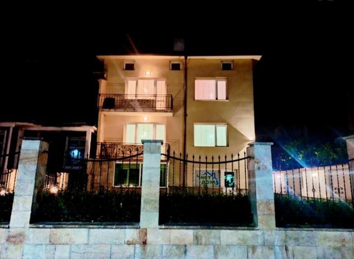 Statevi Guest Apartment Velingrado Exterior foto